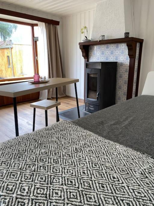 Cozy 2-bedroom *