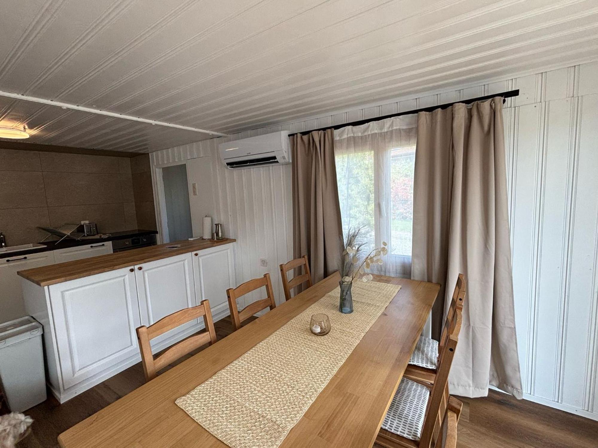 Holiday home Cozy 2-bedroom Unterseen